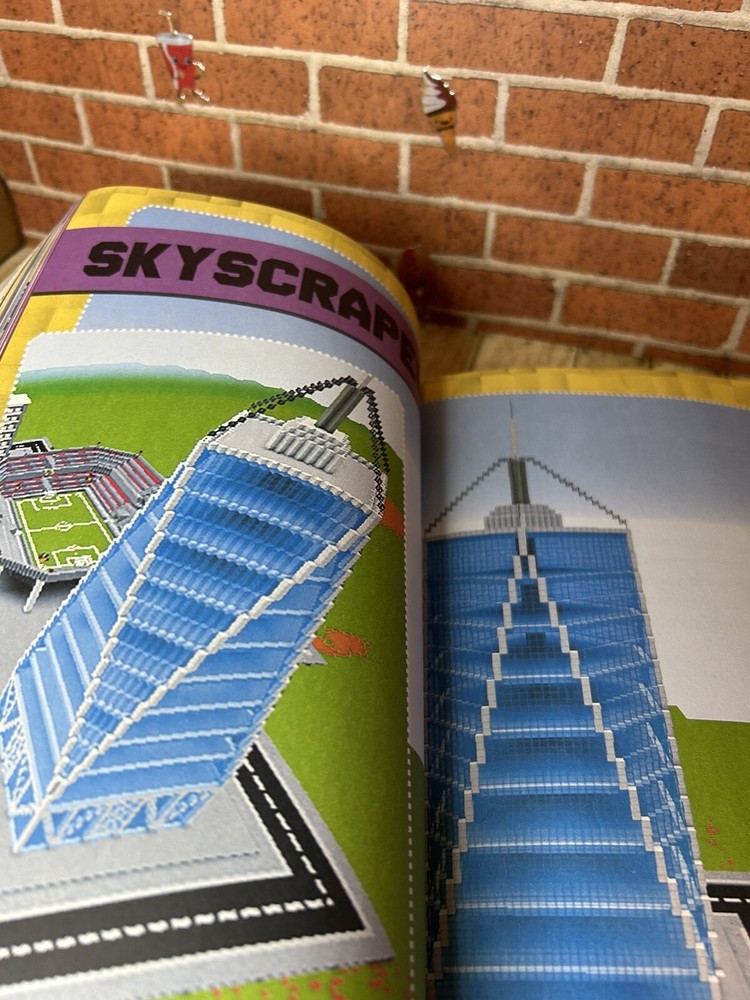 Minecraft Master Builder Mega Metropolis Strategy Guide BB1