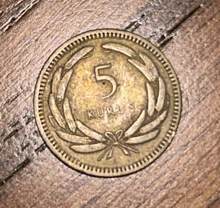 1949 & 1951 Turkey - 5 Kurus (2 Coins) #207