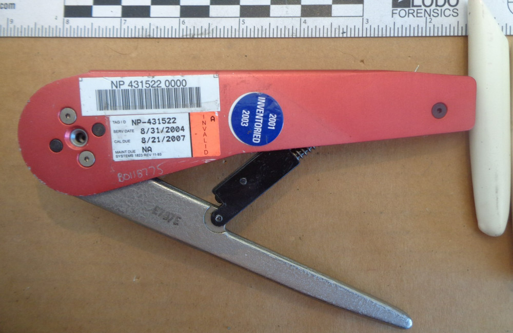 Microdot 2079-1 Crimper or Hand Crimp Tool