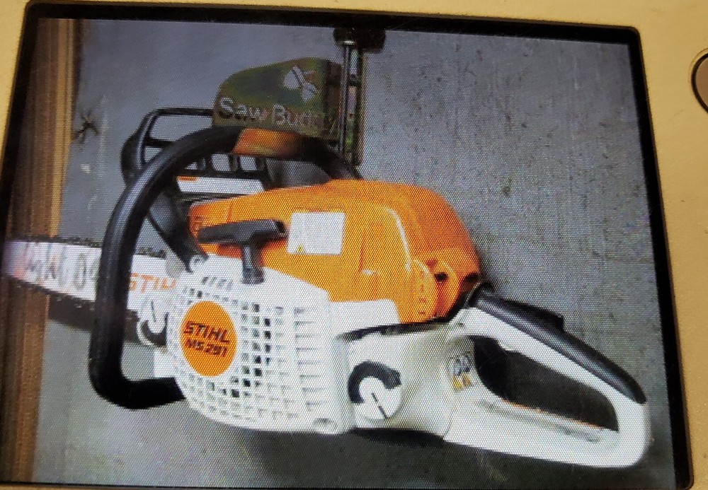 Saw Buddy Chainsaw Hanging Device