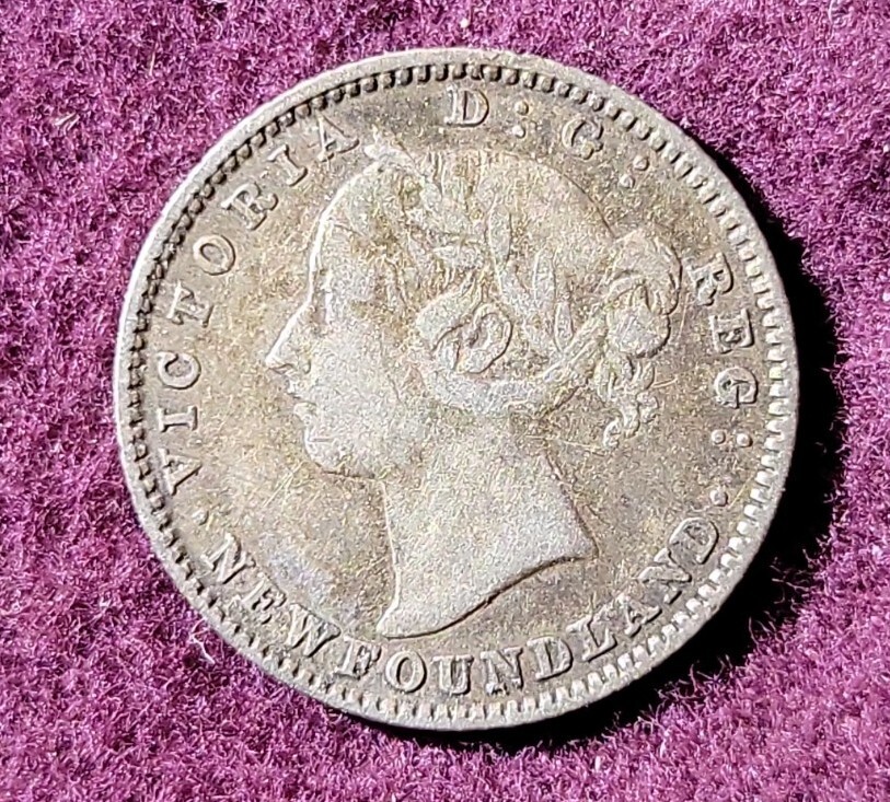 1882-H NEWFOUNDLAND CANADA 10 cent silver - Solid VF stk#k917