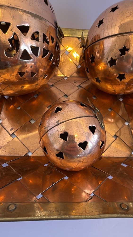 Woven Copper & Brass Tray With Three Hinged Decor Balls