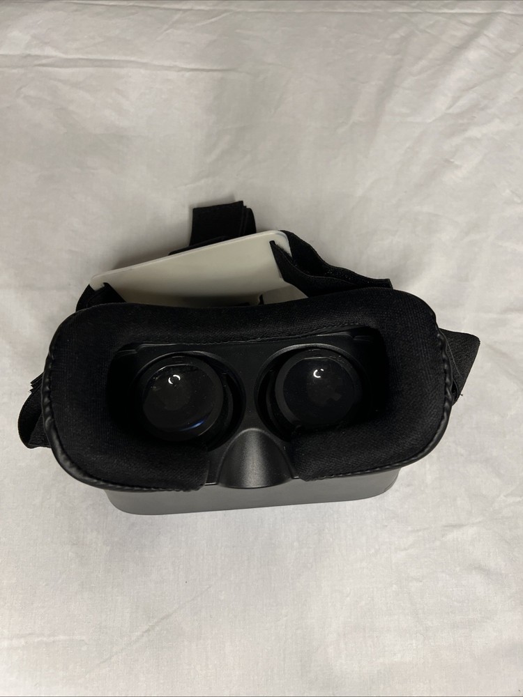 B Next VR Headset - Compatible With iPhone And Android.