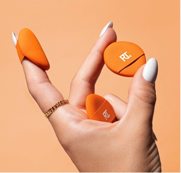 3 Real Techniques RT Mini Miracle Concealer Puff Trio 3 In Pack.