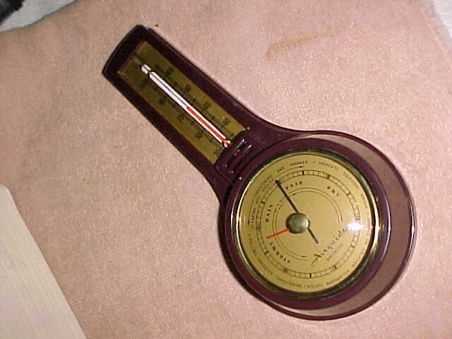 AIRGUIDE  BAROMETER THERMOMETER   -  WALL MOUNT
