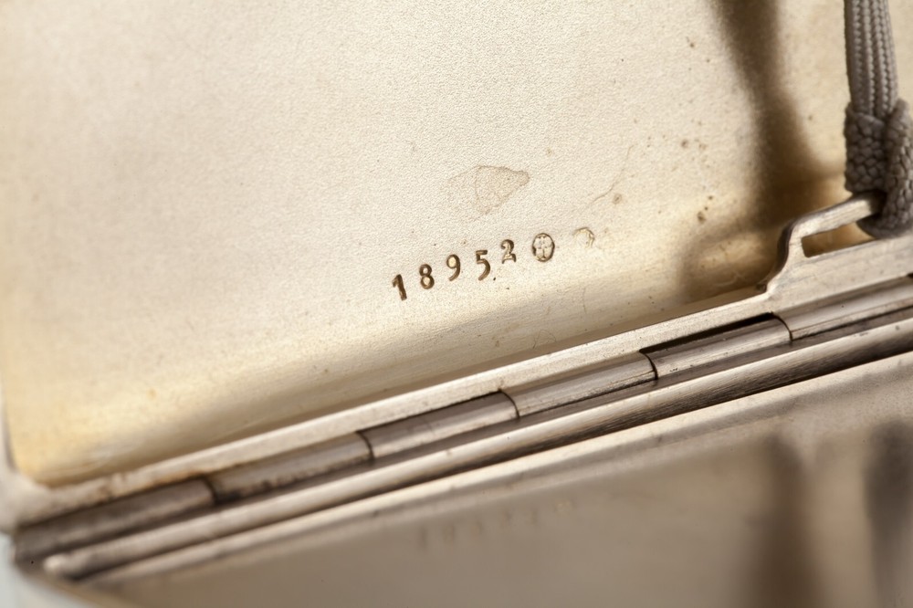 Howard & Co. Sterling Silver Heavy Displayable Cigarette Case w/ Tray