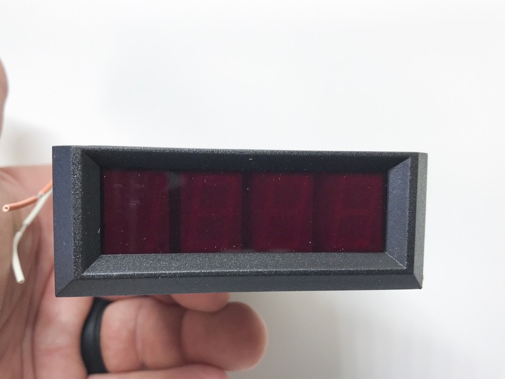 NEW TEXMATE PM-35AR 3-1/2 DIGIT AUTORANGING PANEL METER 200V RANGE