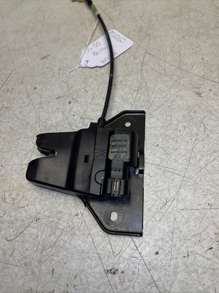 2000-2005 Buick Lesabre Trunk Latch Back Lock Actuator Unit 25717077 M1014
