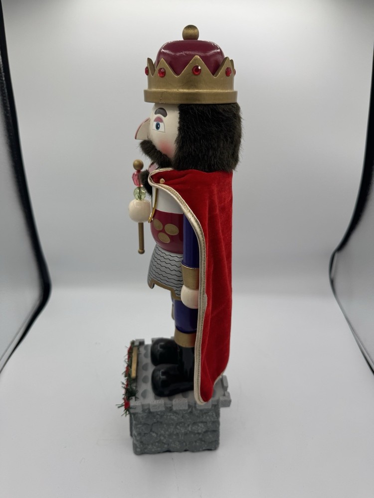 Nutty For Nutcracker Ms Museum Duplicate King Arthur Nutcracker 18 Inch Tall