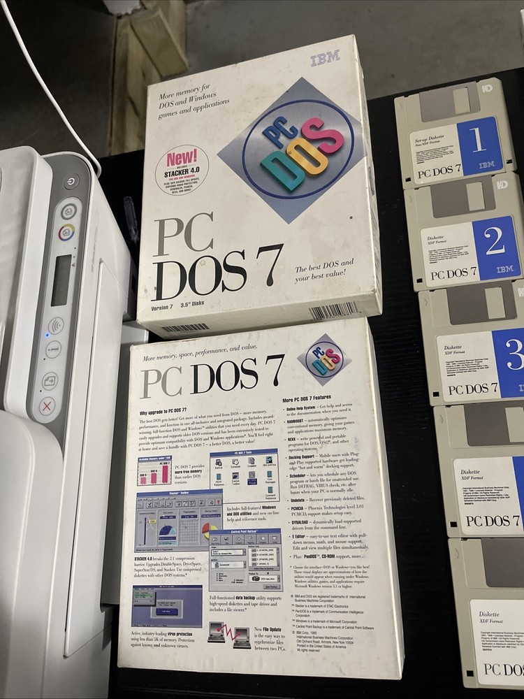 IBM PC DOS 7 3.5" Disc Upgrade Edition PC Software Open Box, Vintage 1995