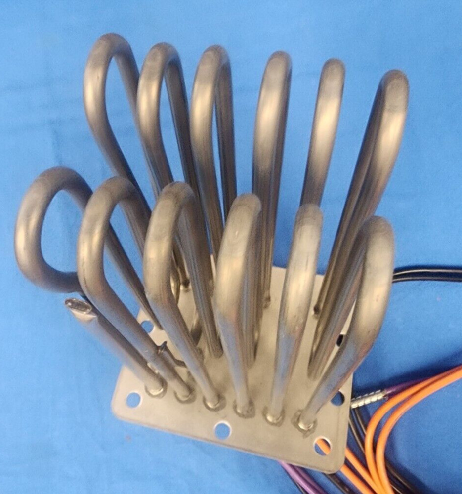 NEW Rational 87.01.018 Heating Element With Gasket