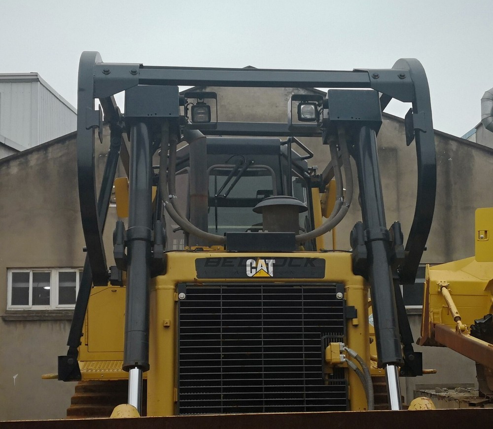 SCREENS AND SWEEPS PACKAGE FOR D6T D6R (2014 MODEL AND BEFORE)