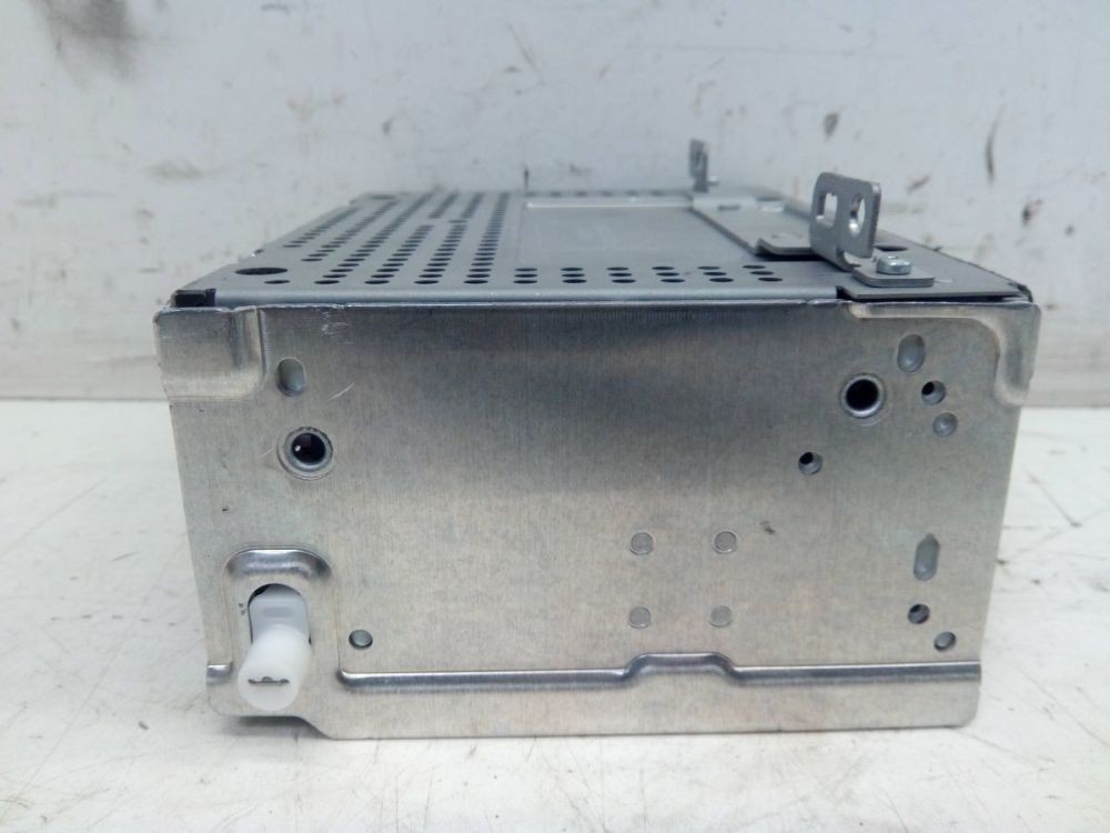 Radio/CD Currency Exchange *CODE Not Available. Suitable for Ford Focus III