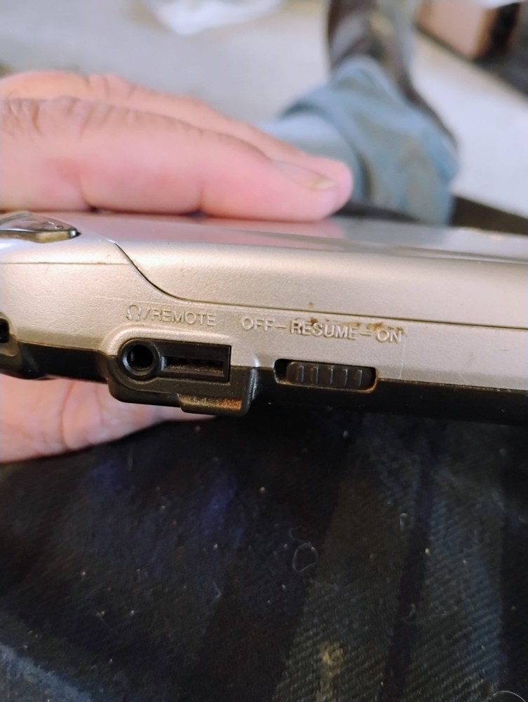 SonyD-E451 CD Player