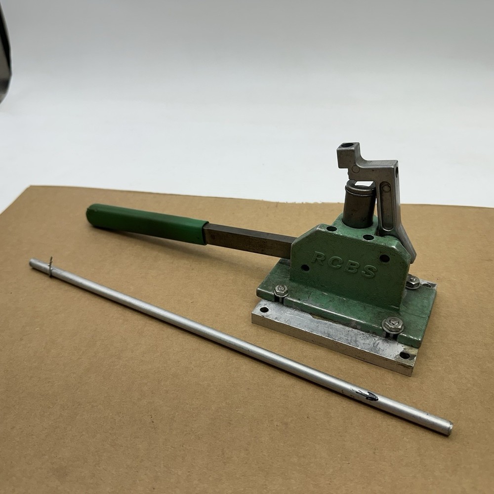 RCBS Bench Mounted  Auto Priming Tool Not Complete See Pics
