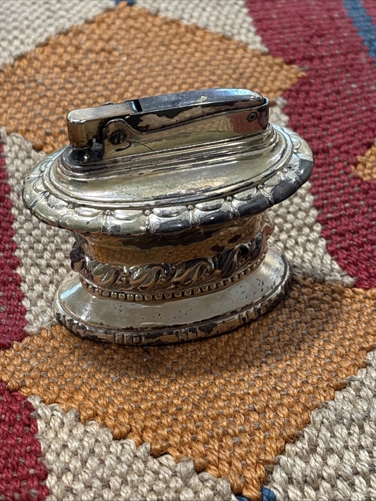 Vintage Ronson “Waldorf” Silver Plated Table Lighter Patent #19023 Untested