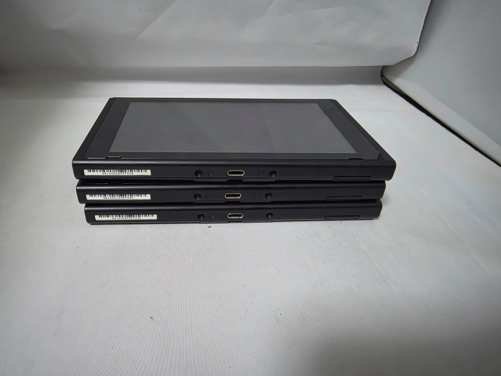 Nintendo Switch Unpatched Console Only Screen slightly yellowing Tested