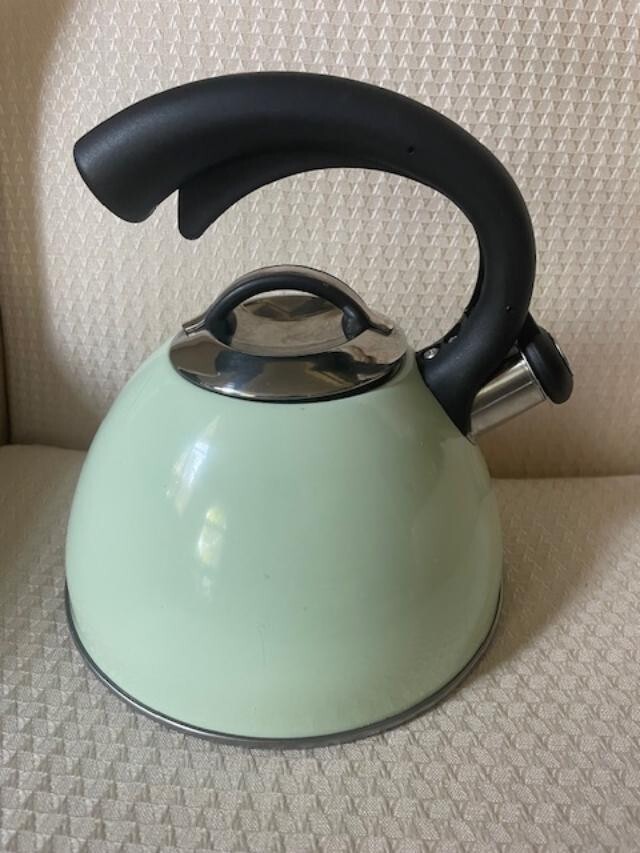 Stove Top Water Tea Kettle Green Whistle C Handle 2.0 Quart