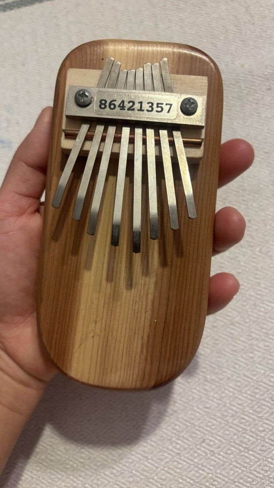 Melodie’s Kalimba Thumb Piano Cedar