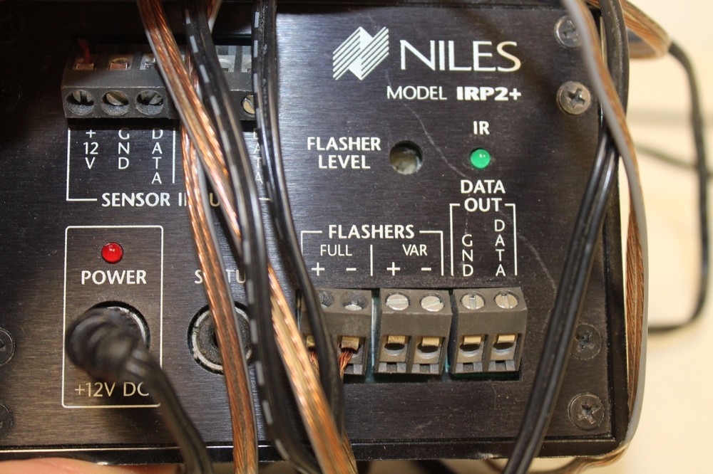 Niles Audio IRP2+ Main System Unit Hub Infrared Remote Control Extender Black