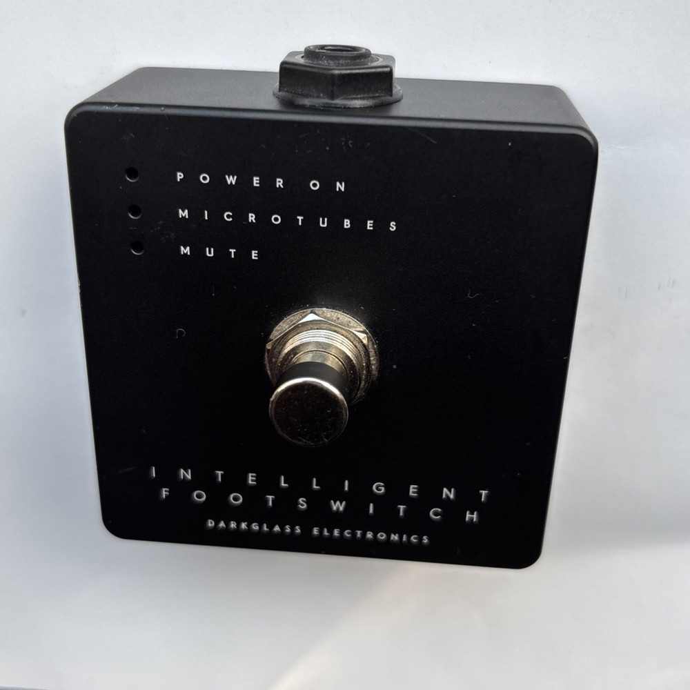 Darkglass Intelligent Footswitch - Black