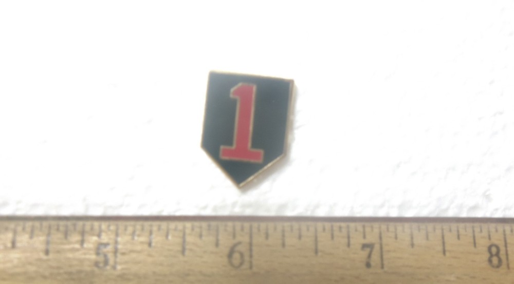US Army - 1st Infantry Division Pin