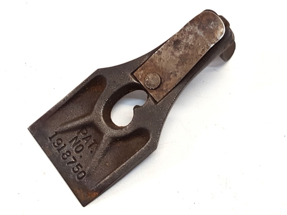 3430 Stanley Bailey No. 4 & 5; Lever Cap, Post 1933
