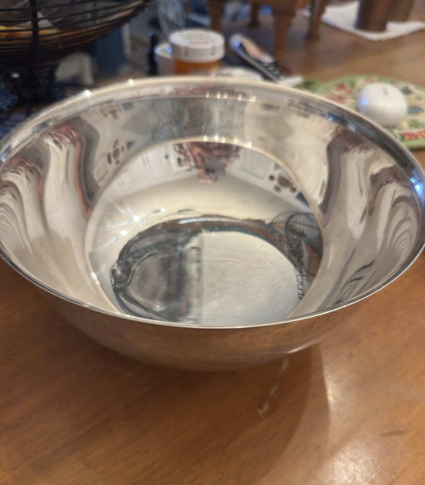 VTG Reed & Barton #105 Silver Plate Bowl 8“ Diameter 654g