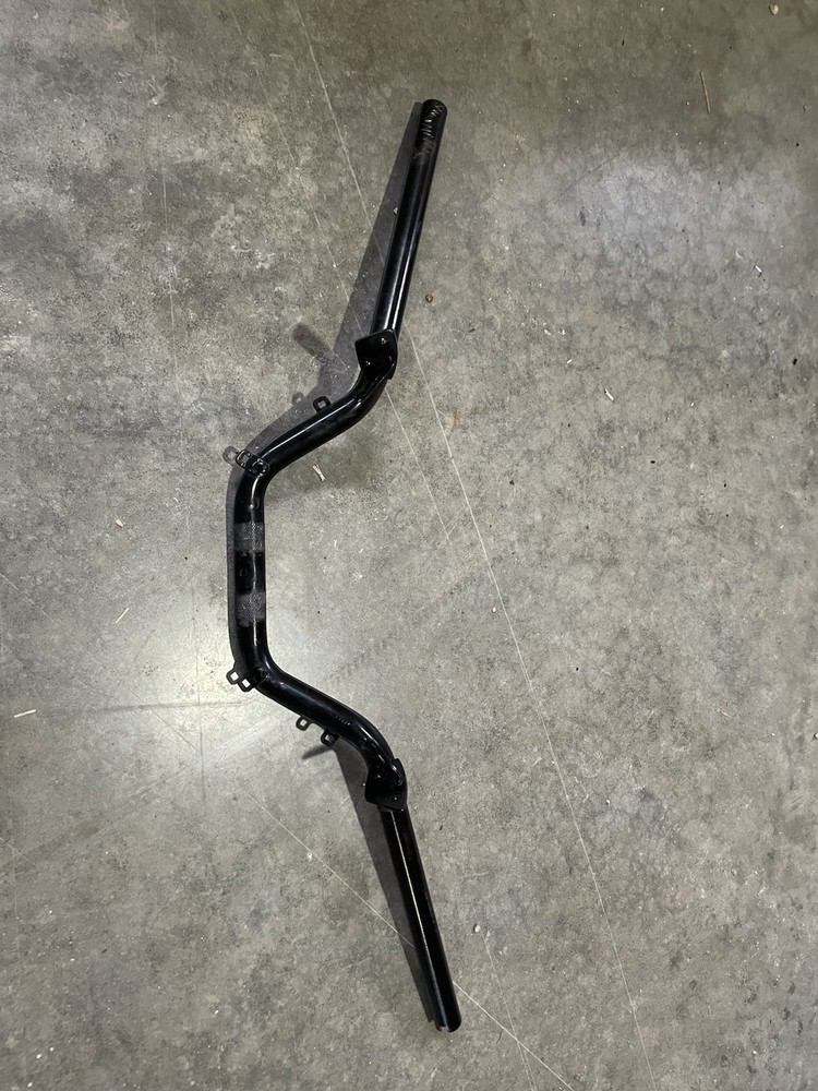 Ski-doo handlebars with plastic cap and clamps with steering arm 2005