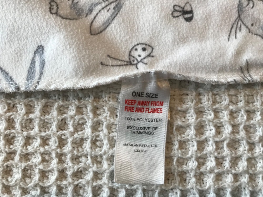 Matalan unisex blanket white with rabbits