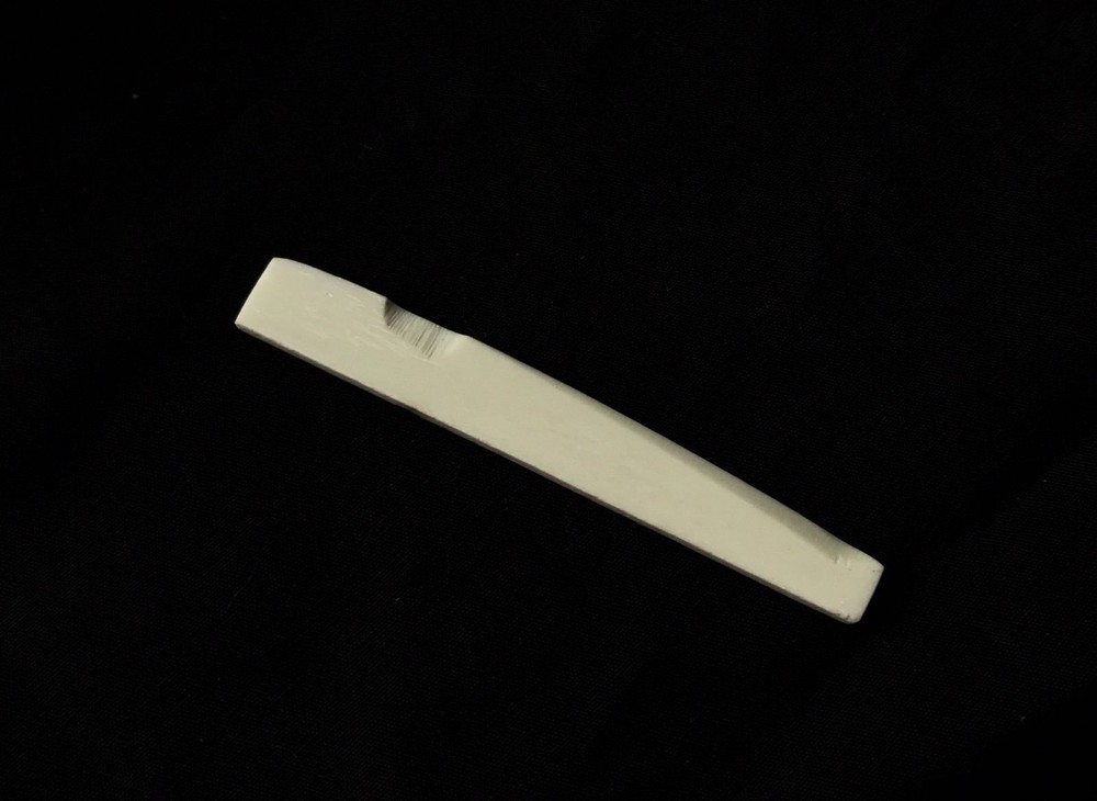 2 Cattle Bone Compensated Saddles For Acoustic Guitars String Instruments Parts