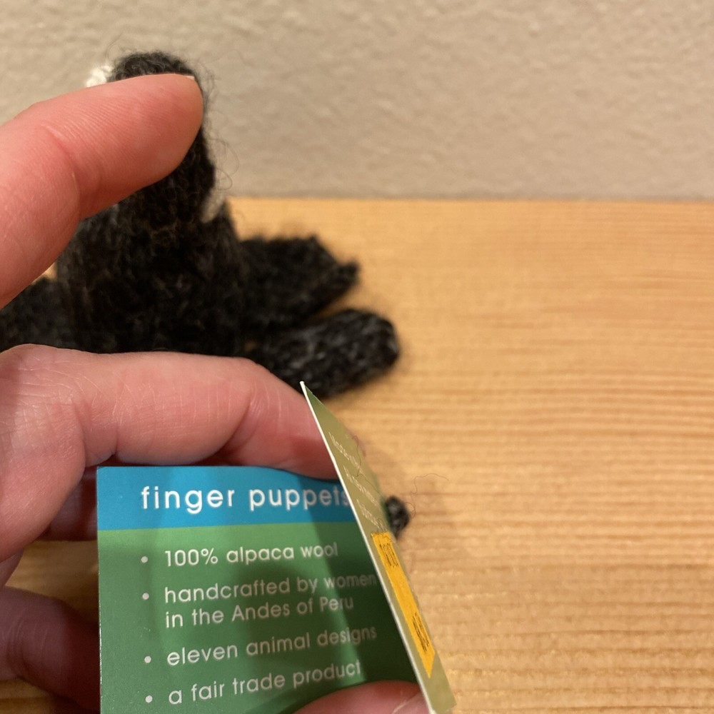 NWT Elephant Finger Puppet Alpaca 2006 NOS