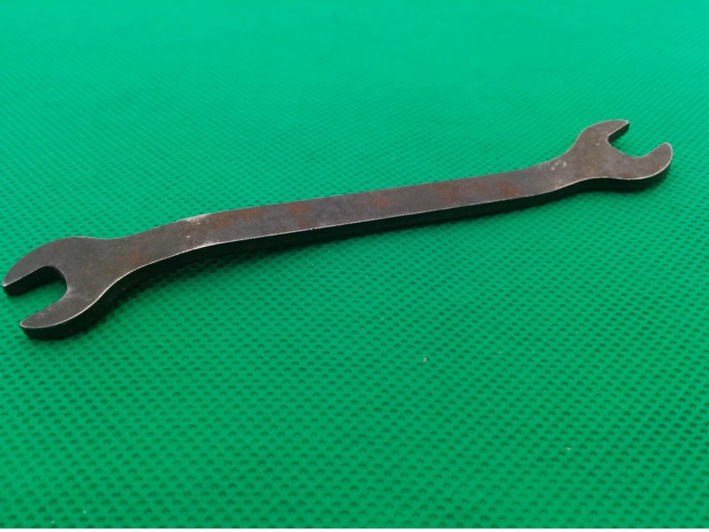 SEWING MACHINE WRENCH, OPENED ENDED, SIZE 8mm