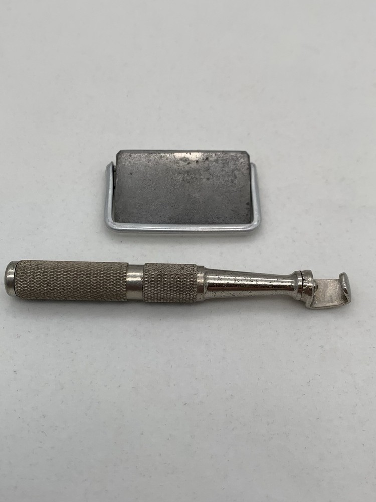 Vintage Rolls Razor. Made in England. read description