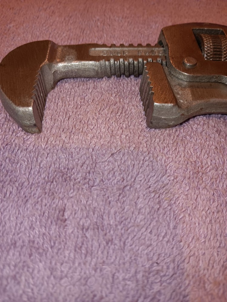Vintage TRIMO SIZE 8" ADJUSTABLE PIPE WRENCH
