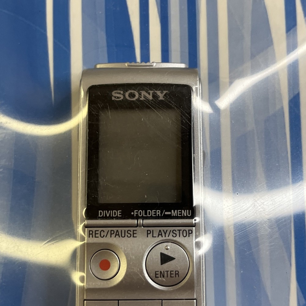 Sony ICDBX800 Handheld Voice Recorder Refurbished Silver 2GB Flash Memory3