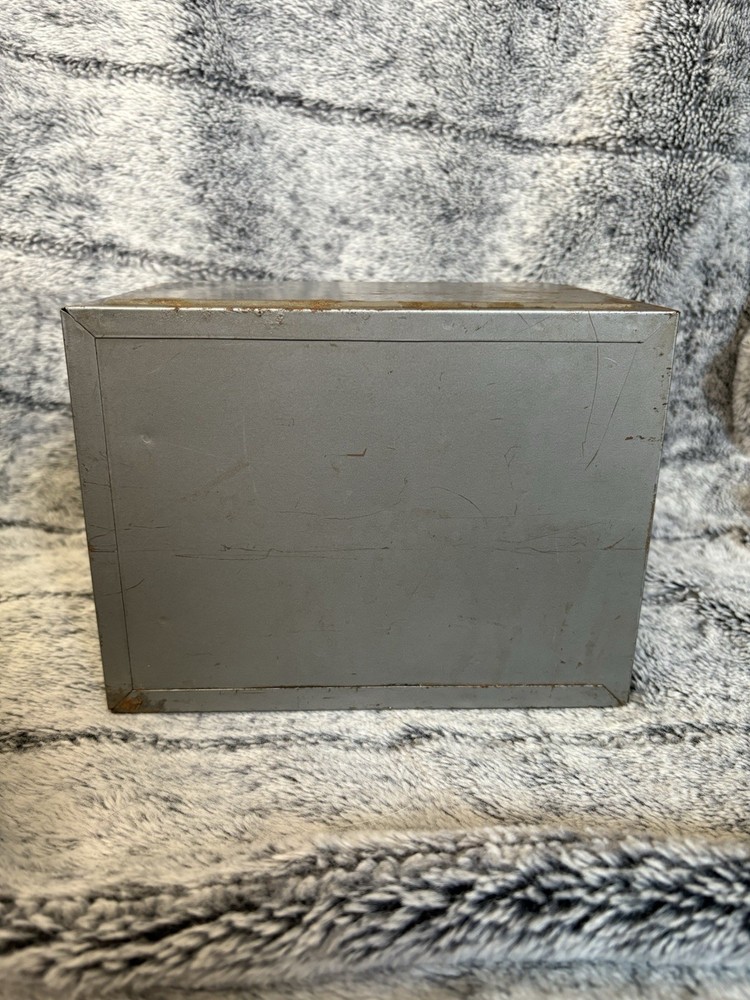 Vintage metal storage box #B4