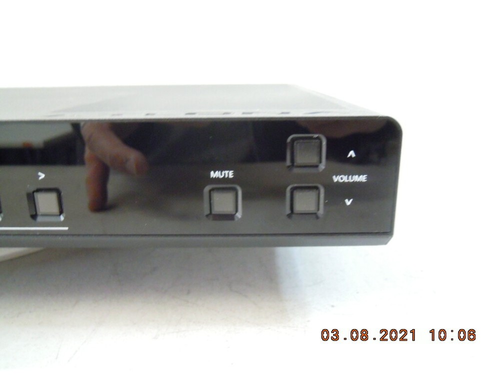 Atlona AT-UHD-CLSO-612 Six-Input Multi-Format Switcher