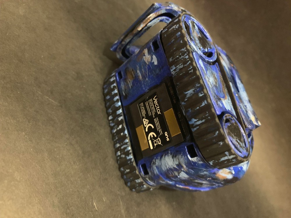 Anki VECTOR Robot Complete with Box, cube, charger. No instruction booklet