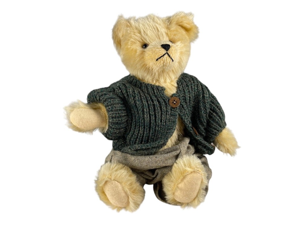 Artist Bear Teddy Bear 32cm. Excellent condition.