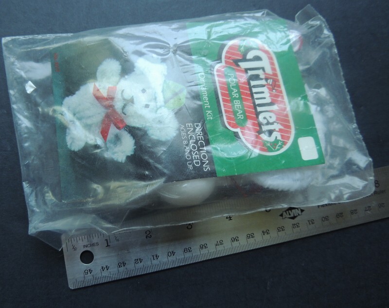 Trimlets Chenille Polar Bear Ornament Kit