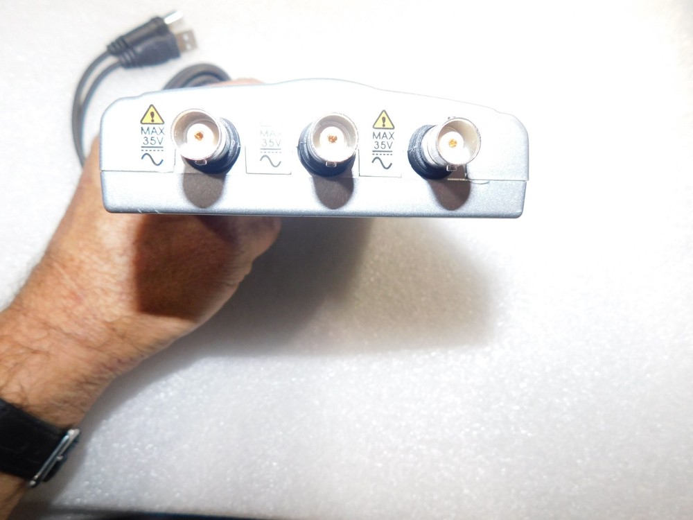 HANTEK DSO-2090 USB PC BASED DIGITAL OSCILLOSCOPE 40MHZ BANDWIDTH/100MS SAMPLING