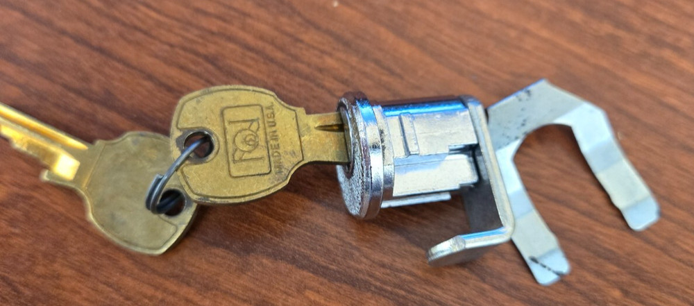 Mail Box Lock Kit 5 Cams C8719