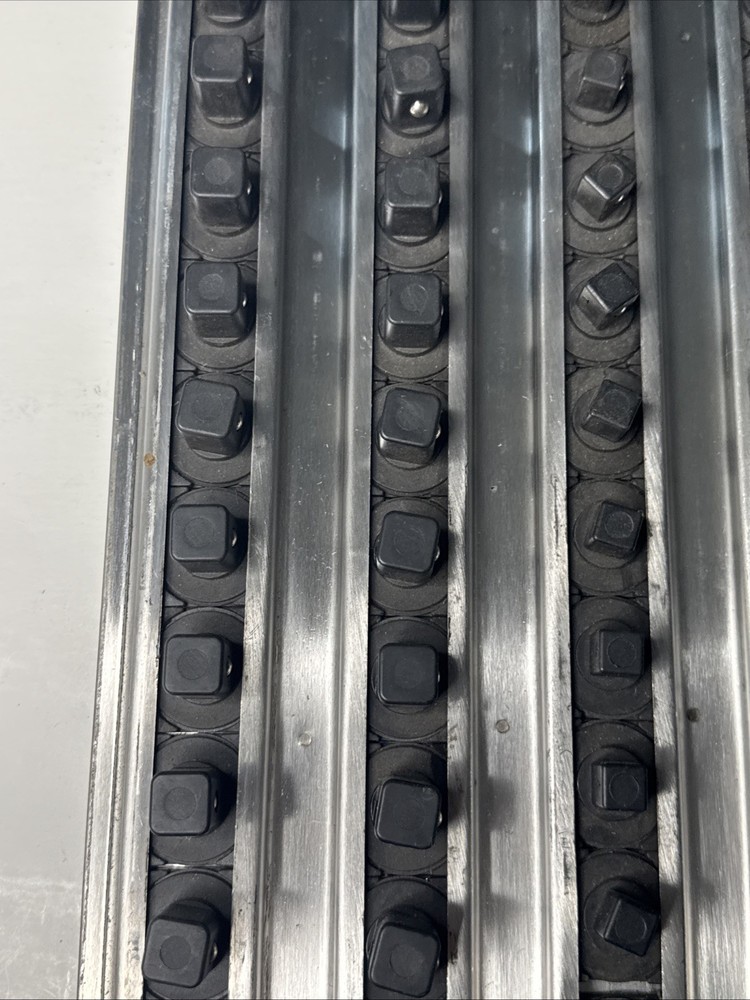 BLUE POINT 20" Combination Drive Size Lock-A-Socket Tray - BPSSTRYLAS