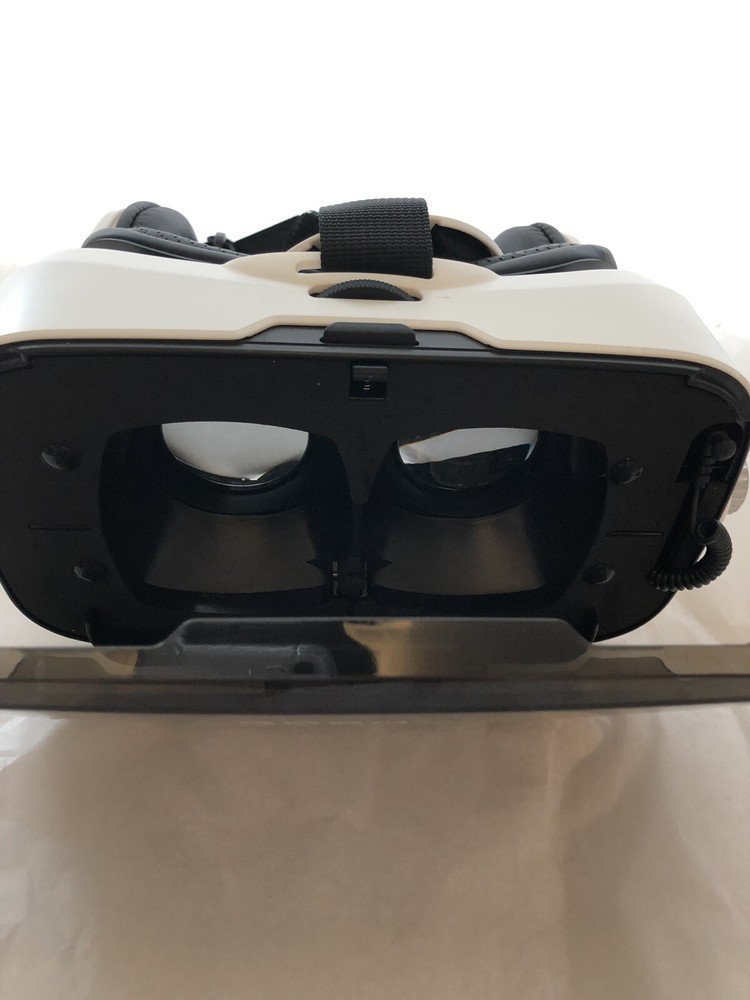 Virtual Reality Headset For Smartphones BOBO VR