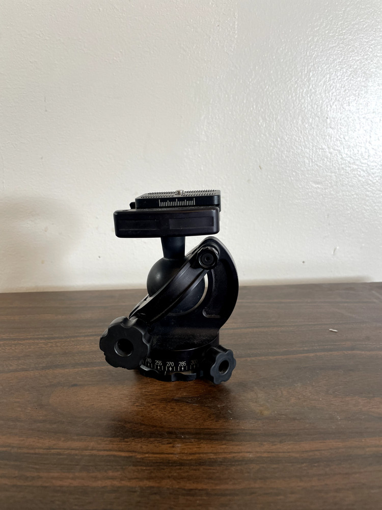 Acratech Ultimate Ball head with Quick Release