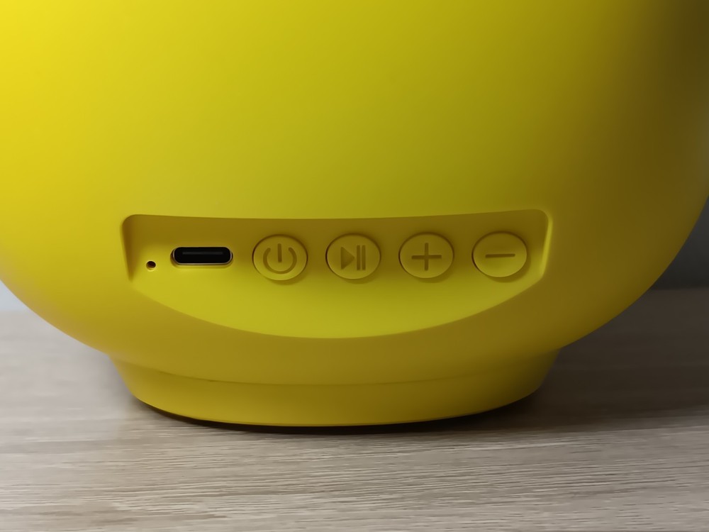 *FREE SHIP* SPONGEBOB SQUAREPANTS SPEAKER Wireless Bluetooth LED Color Changing