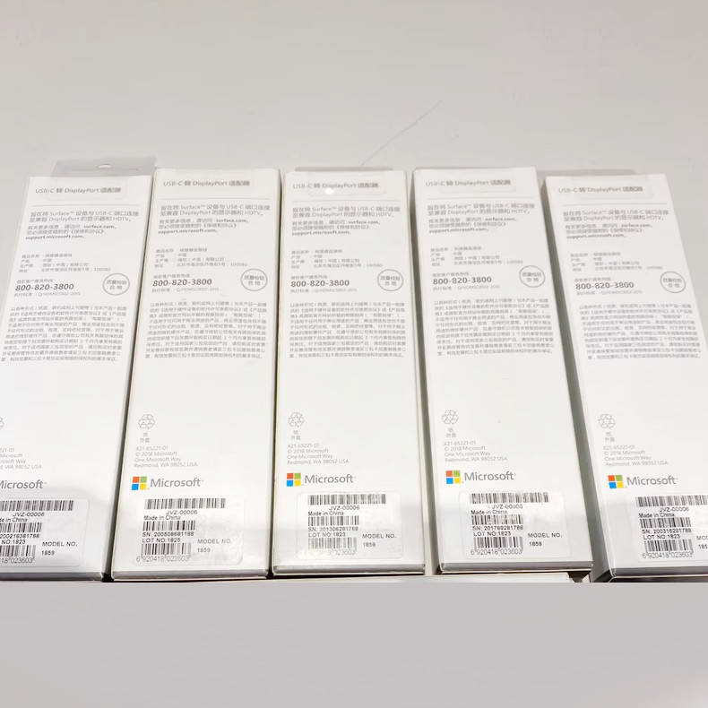 Microsoft Surface USB-C to DisplayPort 4K Adapter