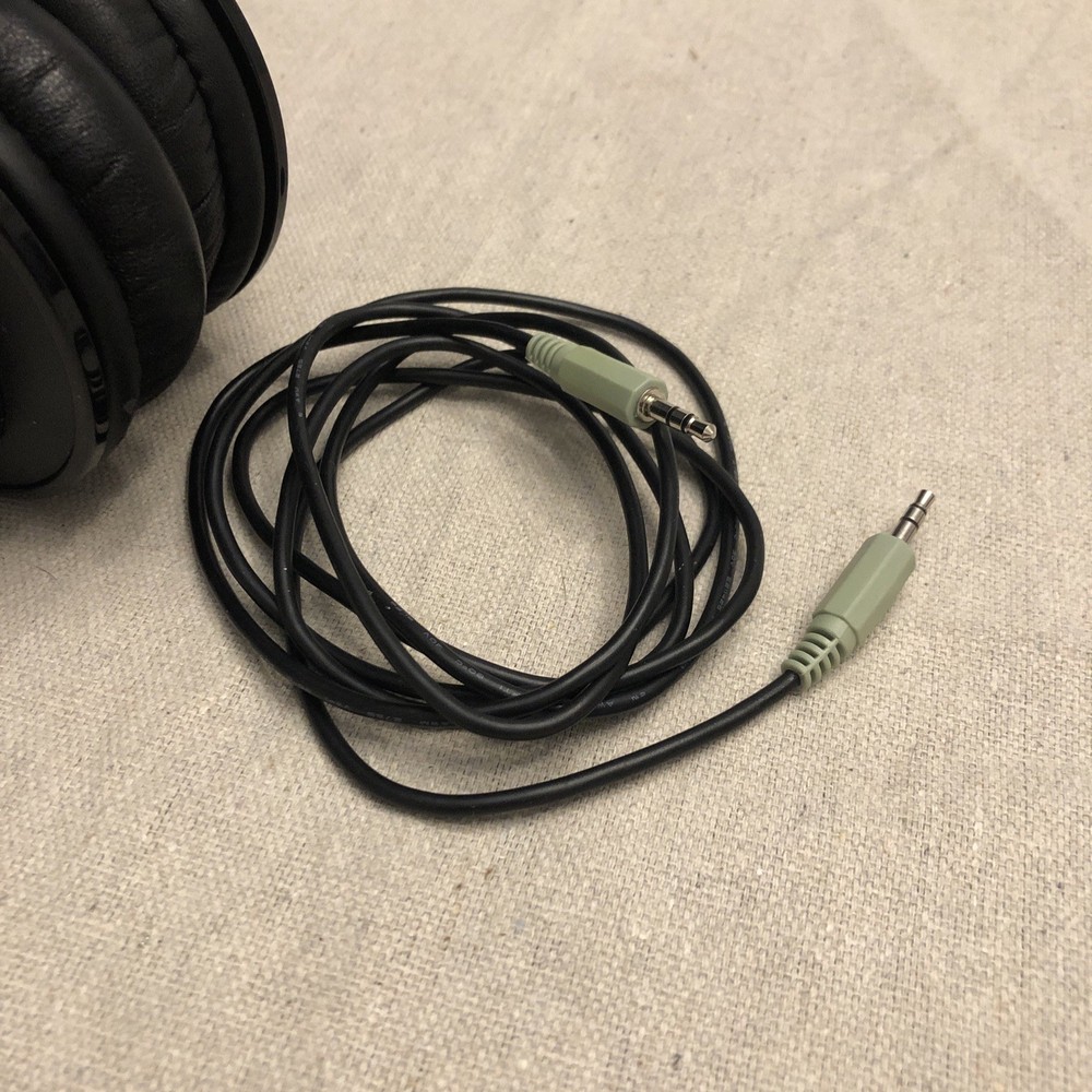Samson Z55 Professional Reference Headphones