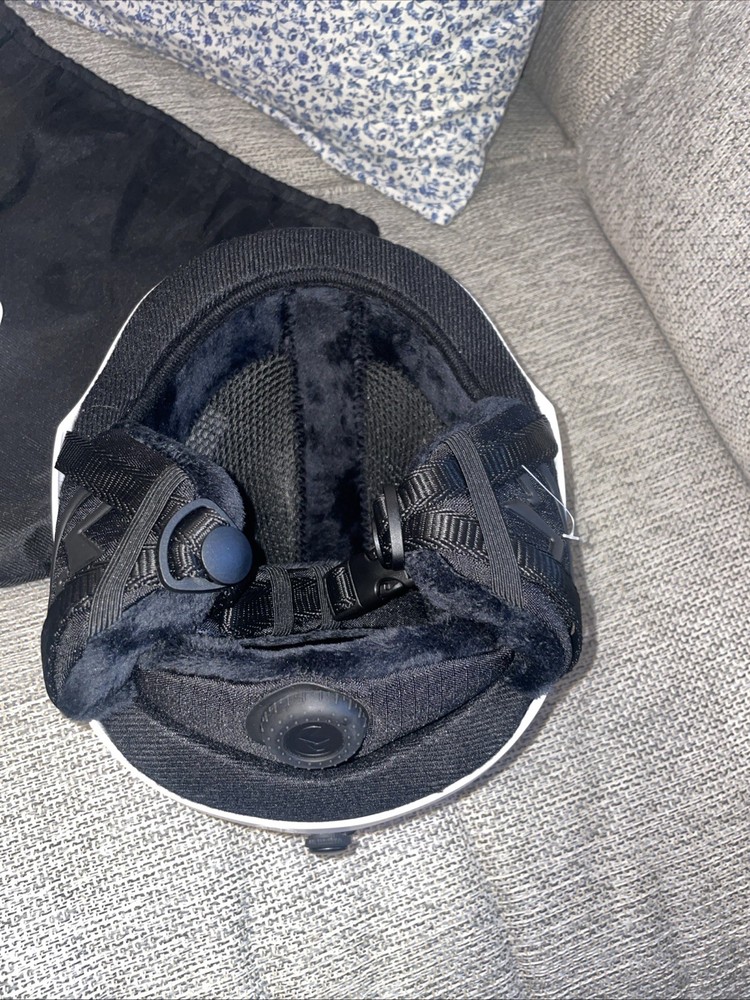 OutdoorMaster Ski Helmet Size Small White